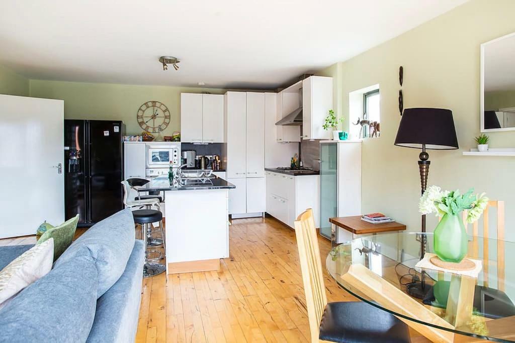Spacious Belfast City Centre Duplex Apartment Luaran gambar
